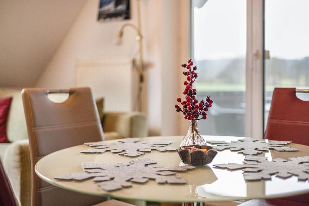 Ferienwohnung Im Gruenen, 10 Km Rv, 30 Km Bodensee, Kueche Bad Balkon Wolpertswende Экстерьер фото